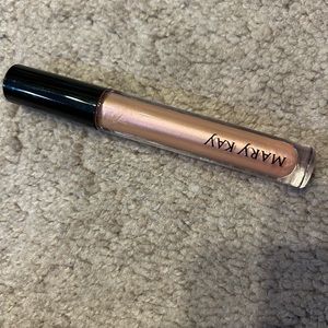 Mary Kay Unlimited Lip Gloss